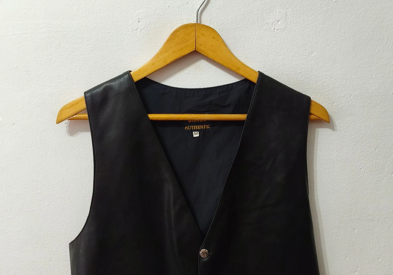 Black vest Giobbe man Size M – photo 3